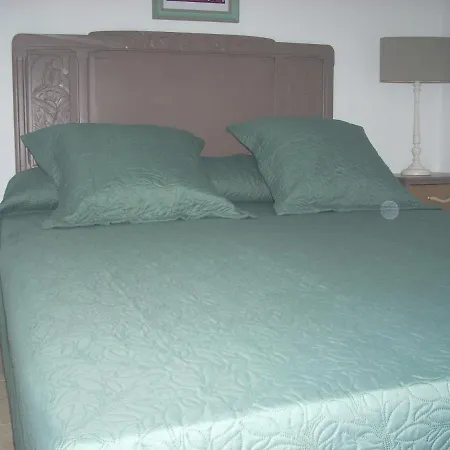 Homestay Independante Climatisee, Cuisine D'ete, Piscine Sartene (Corsica)